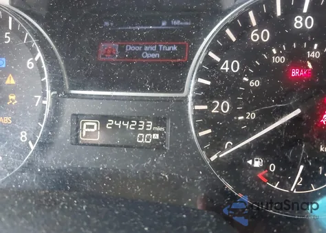 2015 Nissan Altima 2.5/S/Sv/Sl z USA, uszkodzony, nr VIN 1N4AL3AP9FN332982